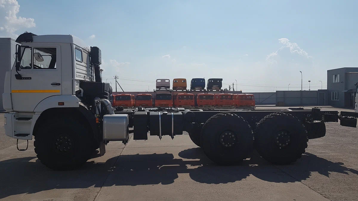 КАМАЗ 43118